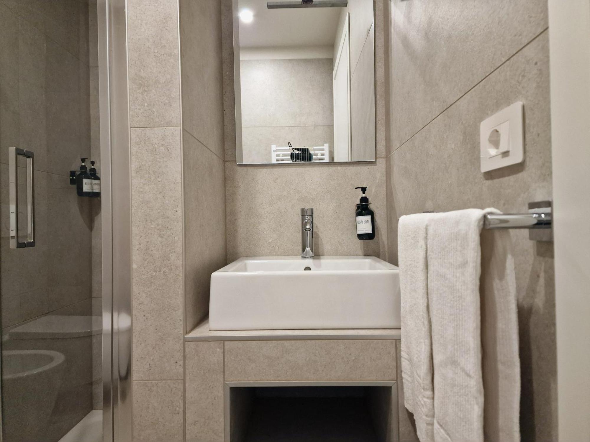 B&B Residenza Cavour Como Ngoại thất bức ảnh